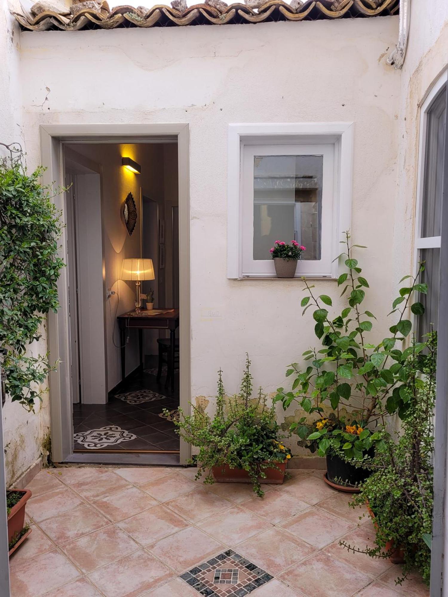 B&B Loft Famiglia Arezzo Ragusa Buitenkant foto