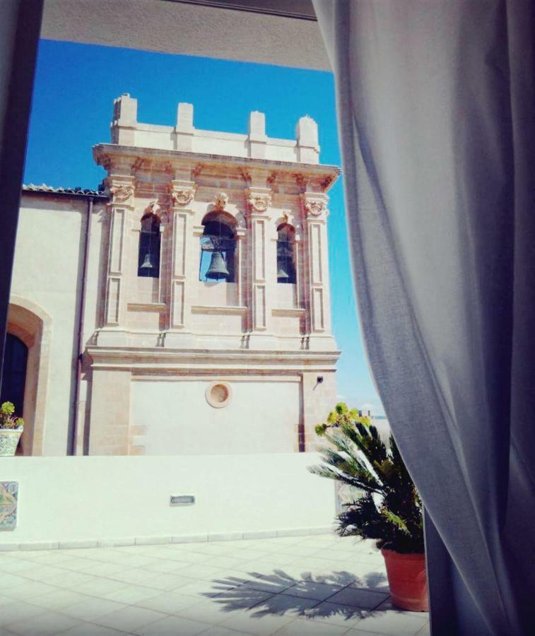 B&B Loft Famiglia Arezzo Ragusa Buitenkant foto